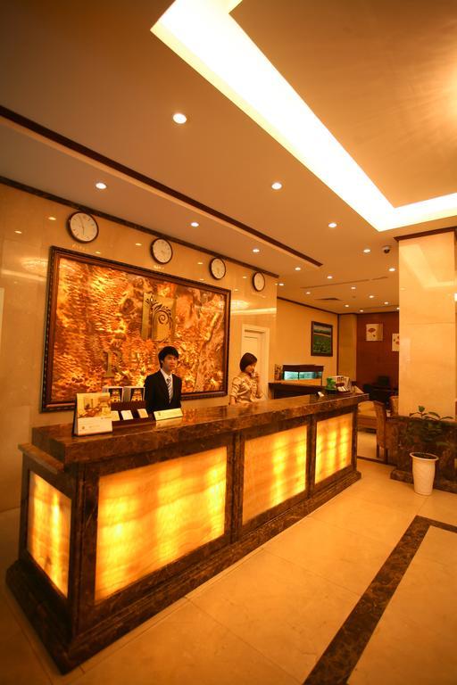 Royal Gate Hotel Hanoi Dış mekan fotoğraf