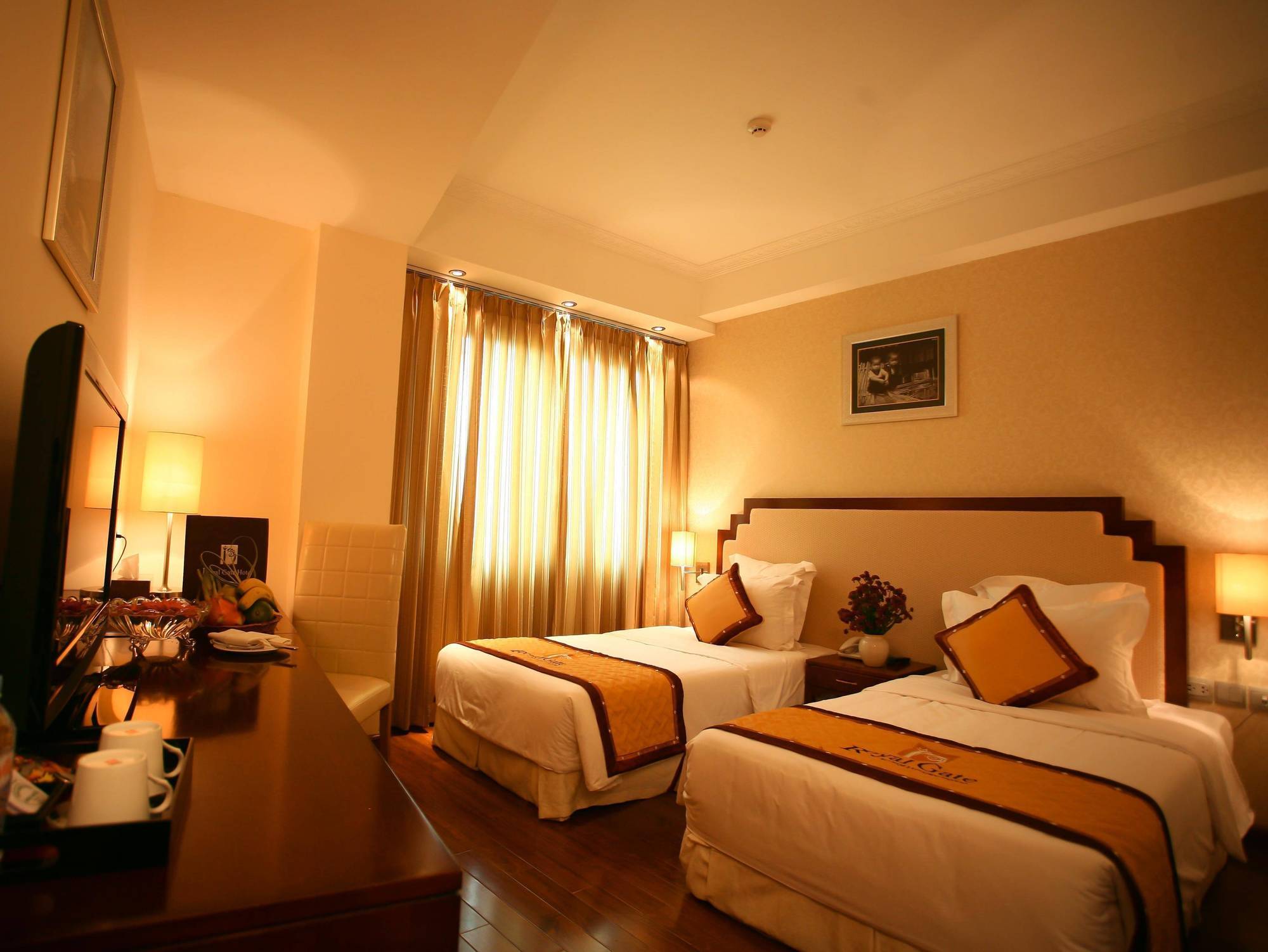 Royal Gate Hotel Hanoi Dış mekan fotoğraf